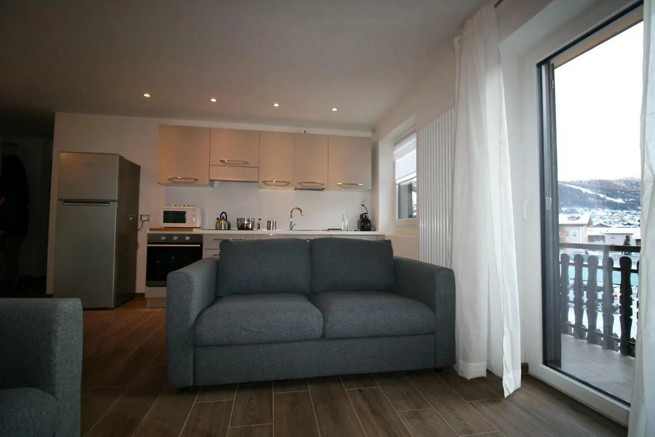 White Edelweiss Apartment Livigno