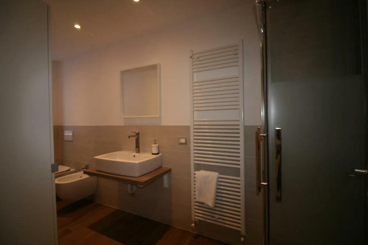 White Edelweiss Apartment Livigno